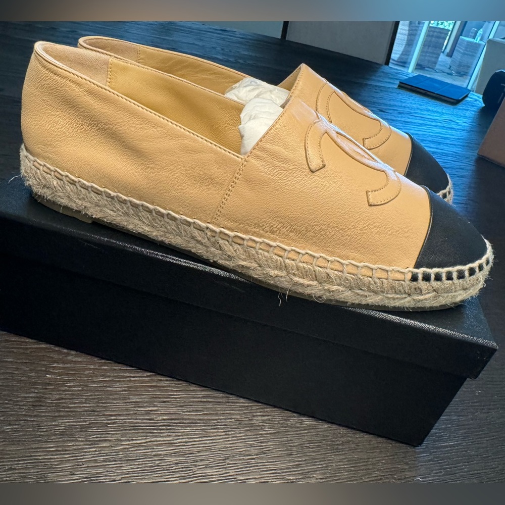 CHANEL espadrilles - Picture 3 of 9